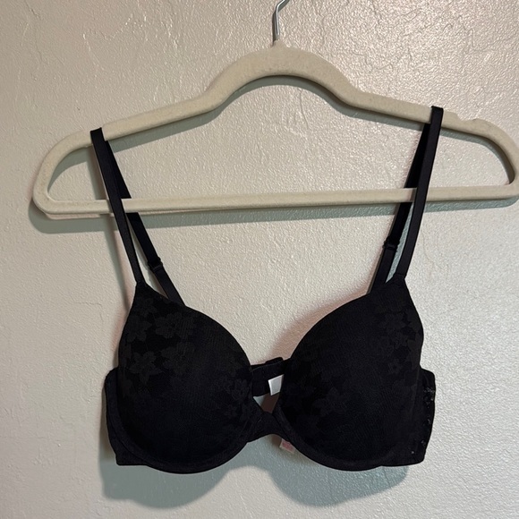 PINK Victoria's Secret Other - Victoria’s Secret PINK Bra size 34c